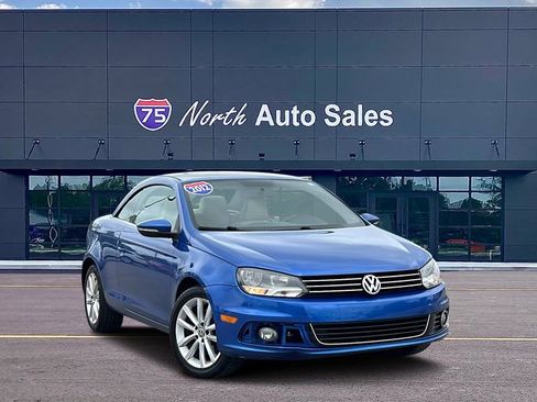 Used 2012 Volkswagen Eos Komfort FWD image 1