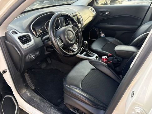 Used 2021 Jeep Compass Latitude w/ Convenience Group AWD/4WD image 6