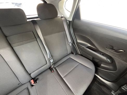 Used 2025 Hyundai Kona SEL image 37