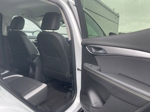 Used 2025 Buick Envision Sport Touring AWD/4WD image 31