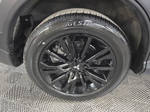 Used 2024 Mitsubishi Eclipse Cross LE image 13