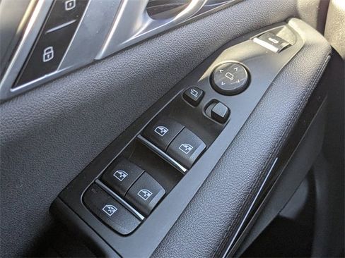 Used 2019 BMW X5 xDrive40i w/ Premium Package 2 image 24