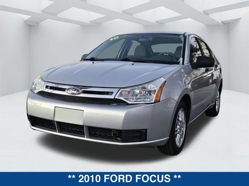 Used 2010 Ford Focus SE image 7
