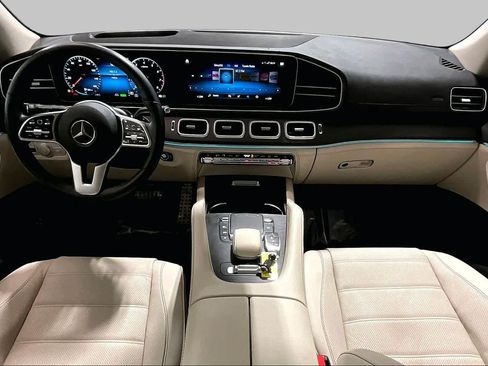 Certified 2022 Mercedes-Benz GLS 450 4MATIC image 16