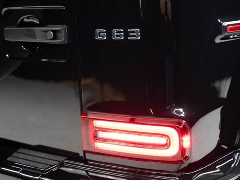 New 2027 Mercedes-Benz G 63 AMG 4MATIC image 10