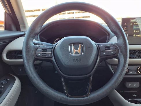 Certified 2026 Honda HR-V LX image 12