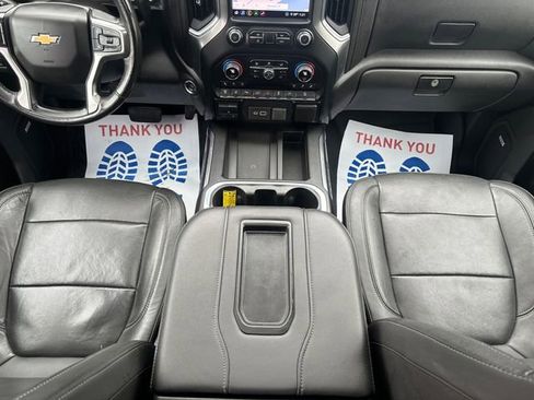 Certified 2020 Chevrolet Silverado 2500 LTZ w/ LTZ Premium Package AWD/4WD image 17