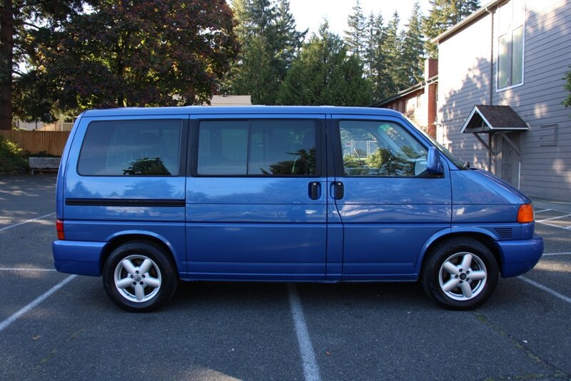 Used 2002 Volkswagen Eurovan MV FWD image 12