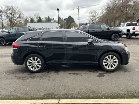 Used 2013 Toyota Venza LE w/ LE Convenience Pkg image 6