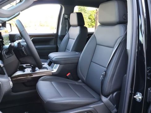 New 2026 GMC Sierra 1500 Elevation w/ Elevation Premium Package AWD/4WD image 16