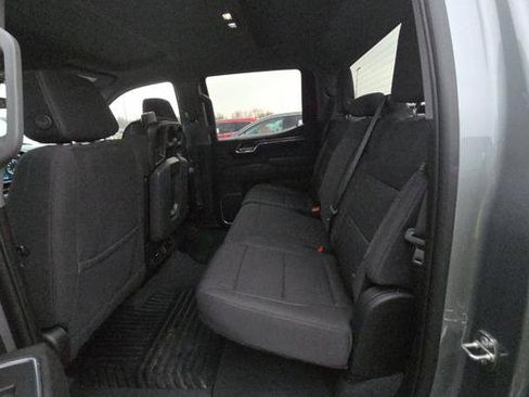 Used 2023 Chevrolet Silverado 1500 LT image 11