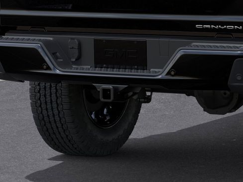 New 2026 GMC Canyon Denali AWD/4WD image 15