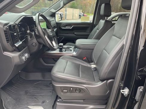 Used 2023 GMC Sierra 1500 SLT w/ SLT Premium Package image 38