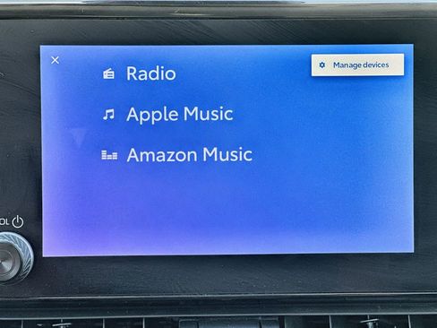 Used 2025 Toyota RAV4 XLE image 13