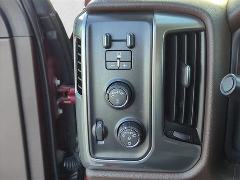 Used 2017 Chevrolet Silverado 1500 LT w/ All Star Edition image 12