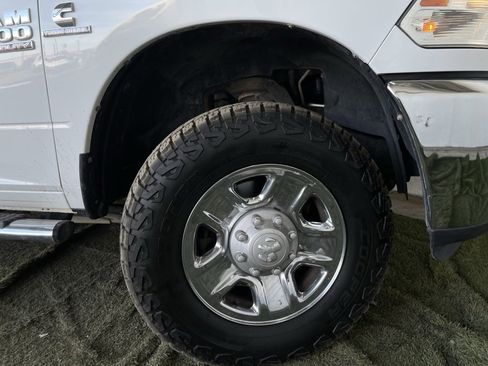 Used 2016 RAM 2500 Tradesman w/ Chrome Appearance Group image 13