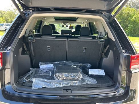 New 2026 Volkswagen Atlas SEL image 50