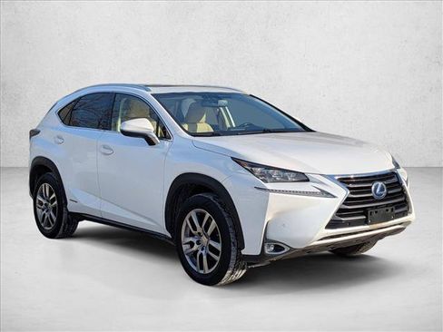 Used 2015 Lexus NX 300h image 3