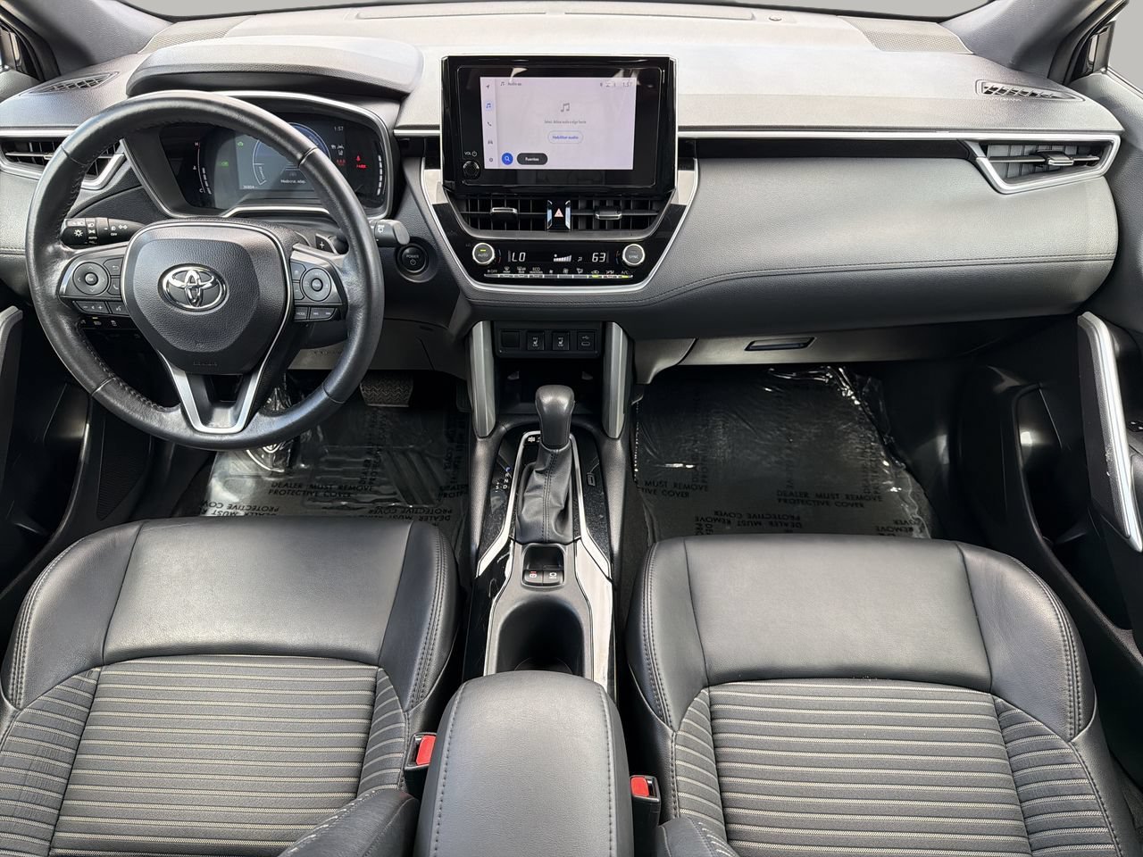 Used 2024 Toyota Corolla Cross AWD Hybrid w/ Convenience Package image 13