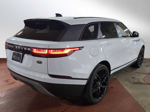 Used 2018 Land Rover Range Rover Velar S image 3