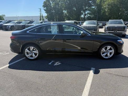 Used 2025 Audi A5 2.0T Premium w/ Convenience Package AWD/4WD image 13