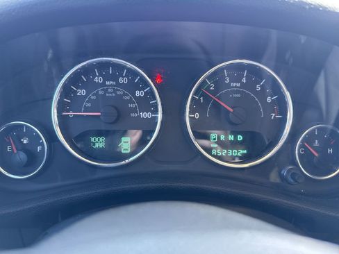 Used 2018 Jeep Wrangler Unlimited Sport S image 15