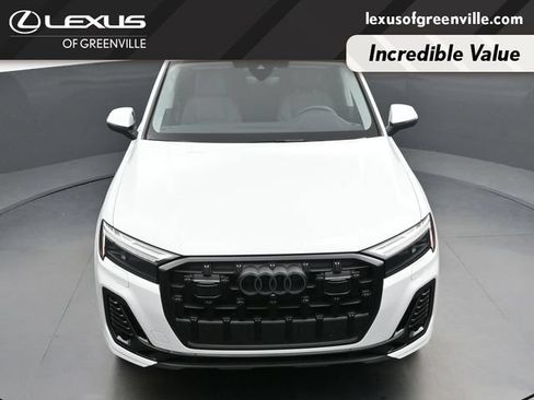 Used 2025 Audi Q7 3.0T Premium Plus AWD/4WD image 17