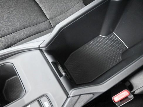 New 2025 Honda Accord SE image 31