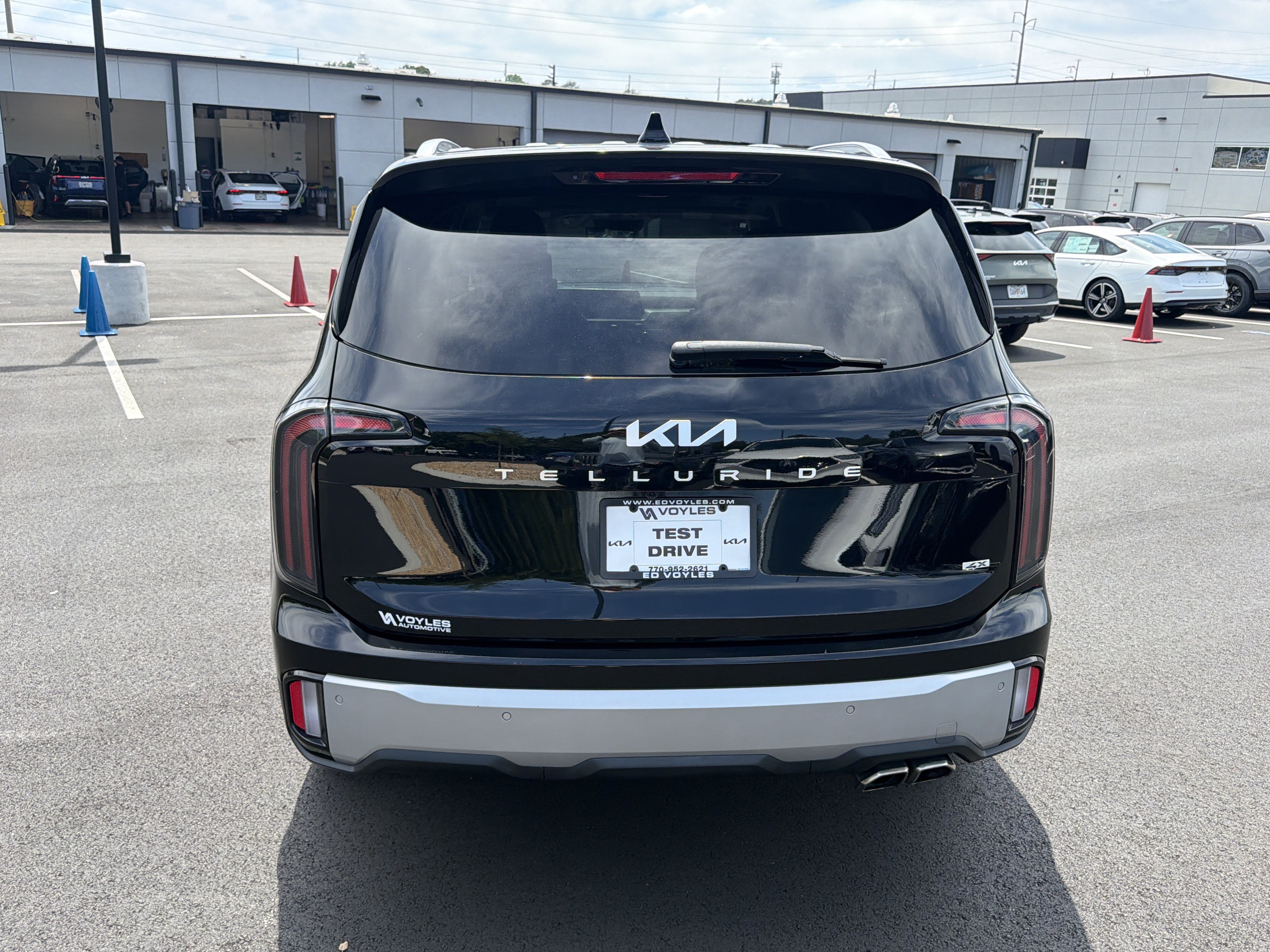 Certified 2023 Kia Telluride SX Prestige AWD/4WD image 6