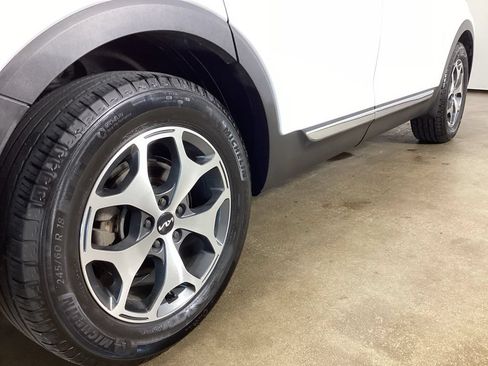 Used 2022 Kia Telluride EX AWD/4WD image 9