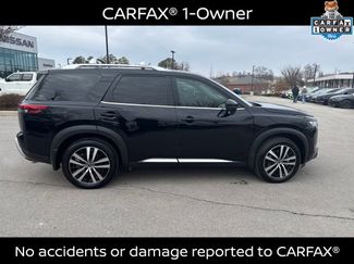 Certified 2025 Nissan Pathfinder Platinum video 3