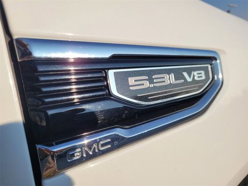 Used 2024 GMC Sierra 1500 SLT image 26