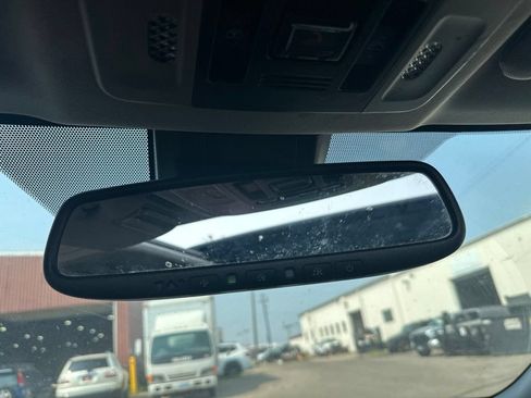 Used 2021 Toyota Camry XSE FWD image 22