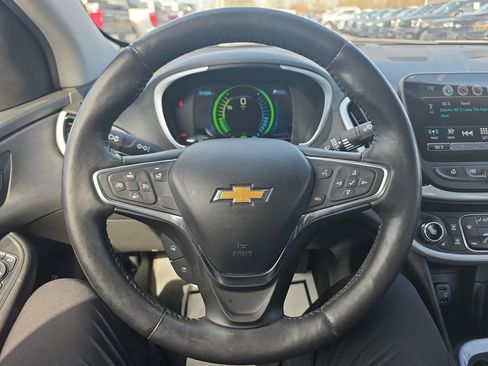 Used 2017 Chevrolet Volt LT w/ Comfort Package image 25