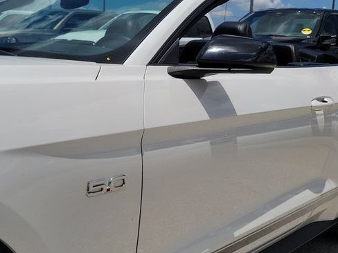 Certified 2017 Ford Mustang GT Premium RWD image 5