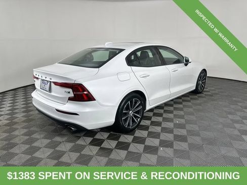 Used 2021 Volvo S60 T6 Momentum AWD/4WD image 8