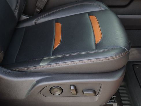 Certified 2024 GMC Sierra 2500 AT4 w/ AT4 Premium Plus Package image 31