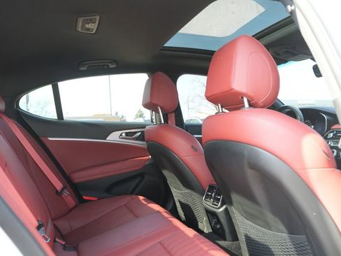 Used 2023 Genesis G70 2.0T w/ Sport Prestige Package image 15