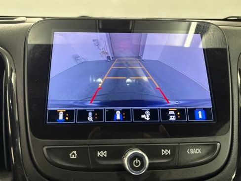 Used 2023 Chevrolet Equinox RS w/ RS Leather Package FWD image 30