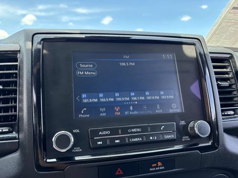 Certified 2023 Nissan Frontier SV w/ Midnight Edition Package RWD image 23