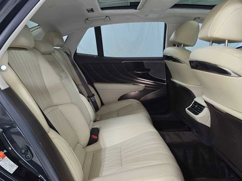 Used 2020 Lexus LS 500 AWD w/ Interior Upgrade Package image 12