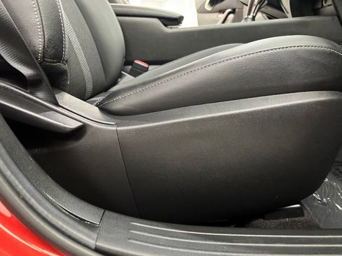 Used 2024 MAZDA CX-50 AWD 2.5 S w/ Preferred Package image 24