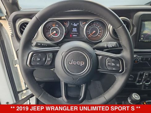 Used 2019 Jeep Wrangler Unlimited Sport S AWD/4WD image 21