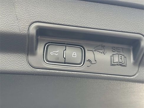 New 2026 Ford Explorer Active w/ Active Comfort Package image 13