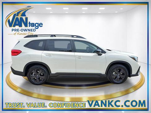 Certified 2026 Subaru Ascent Premium AWD/4WD image 5