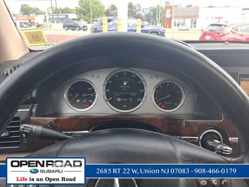 Used 2010 Mercedes-Benz GLK 350 4MATIC image 12