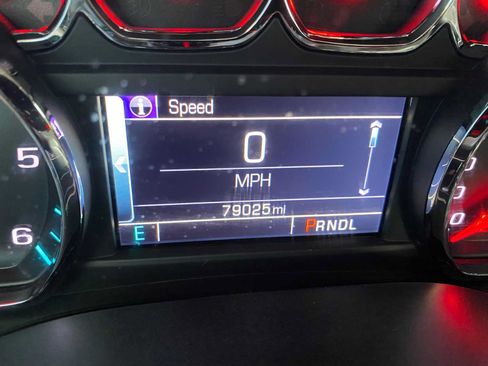 Used 2017 GMC Sierra 1500 SLE w/ SLE Value Package AWD/4WD image 9