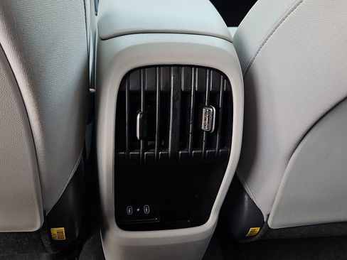 Used 2024 Hyundai Kona SEL w/ Convenience Package image 18