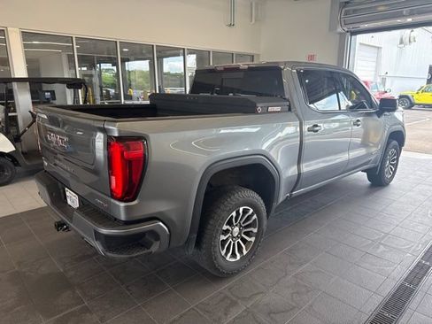 Used 2021 GMC Sierra 1500 AT4 w/ AT4 Preferred Package AWD/4WD image 3