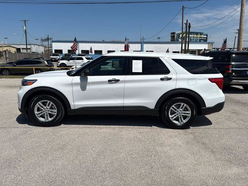 Used 2022 Ford Explorer 2WD image 4